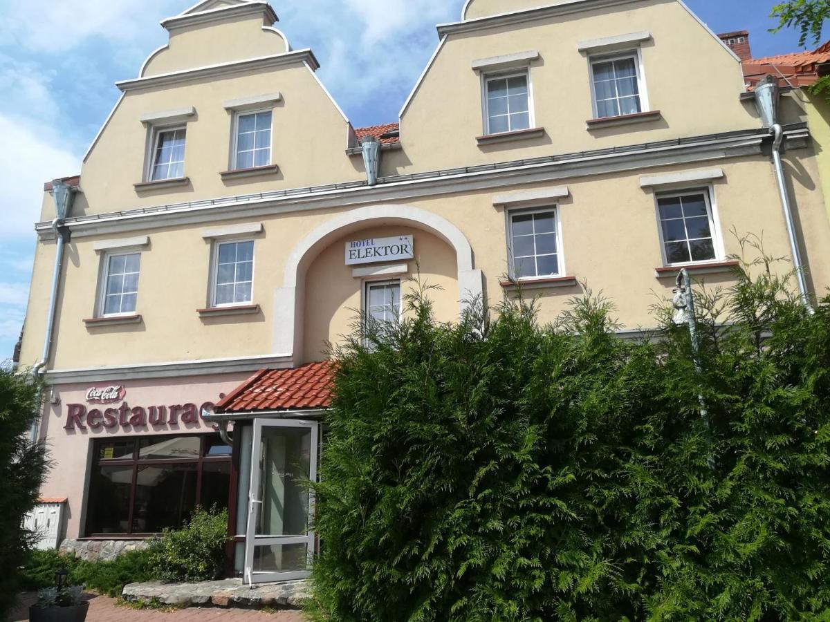 Hotel E-Lektor Моронґ Екстер'єр фото