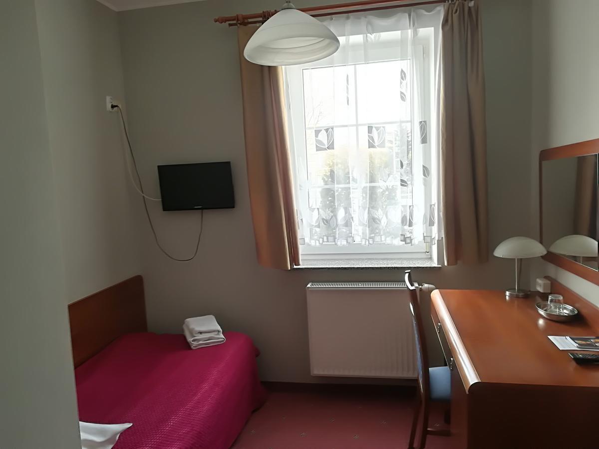 Hotel E-Lektor Моронґ Екстер'єр фото